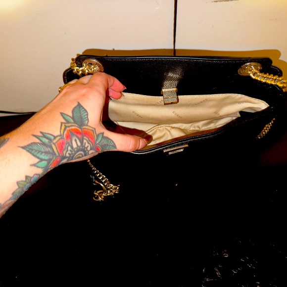 Guess crossbody bag - Picture 3 of 5